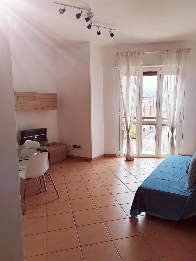 Ieo -Humanitas - Sunny House - Comodissimo Locate di Triulzi المظهر الخارجي الصورة