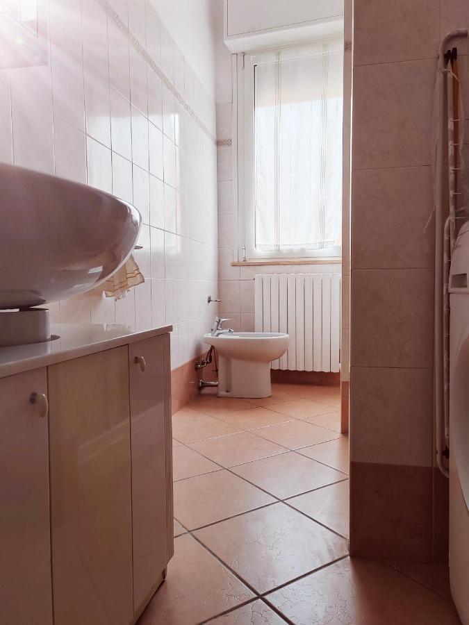 Ieo -Humanitas - Sunny House - Comodissimo Locate di Triulzi المظهر الخارجي الصورة